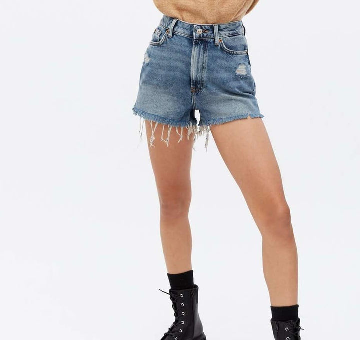 Pantaloni scurți Ripped Jeans New Look din Denim - kurtmann